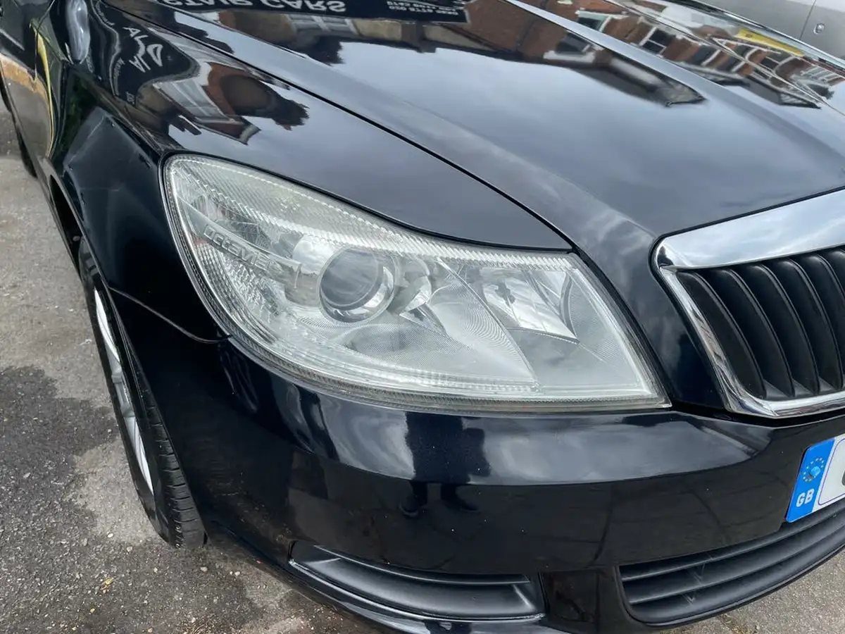 2010-skoda-octavia-14-se-tsi-122bhp-hatchback-big-12