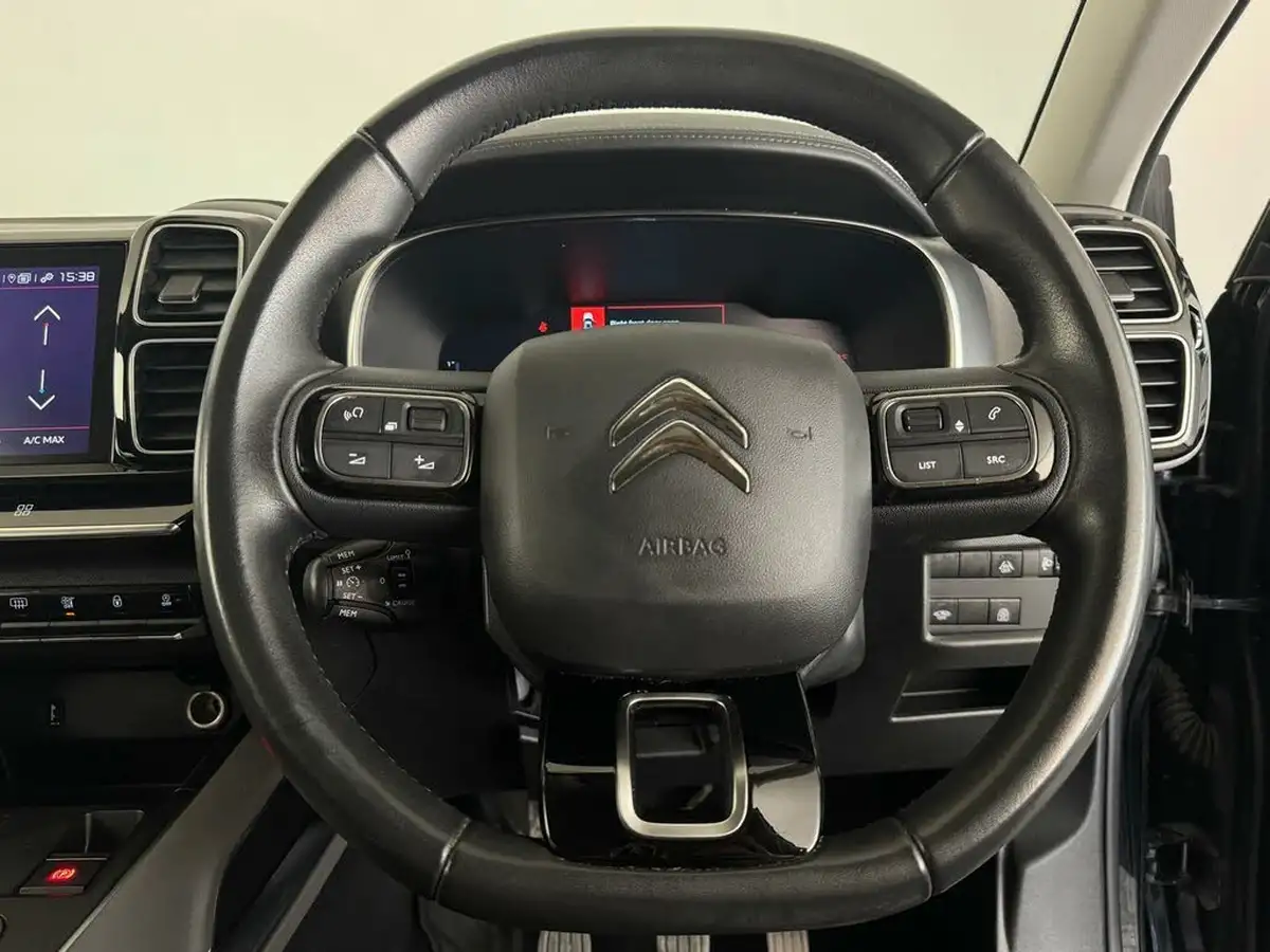 2022-citroen-c5-aircross-12-puretech-shine-ss-big-36