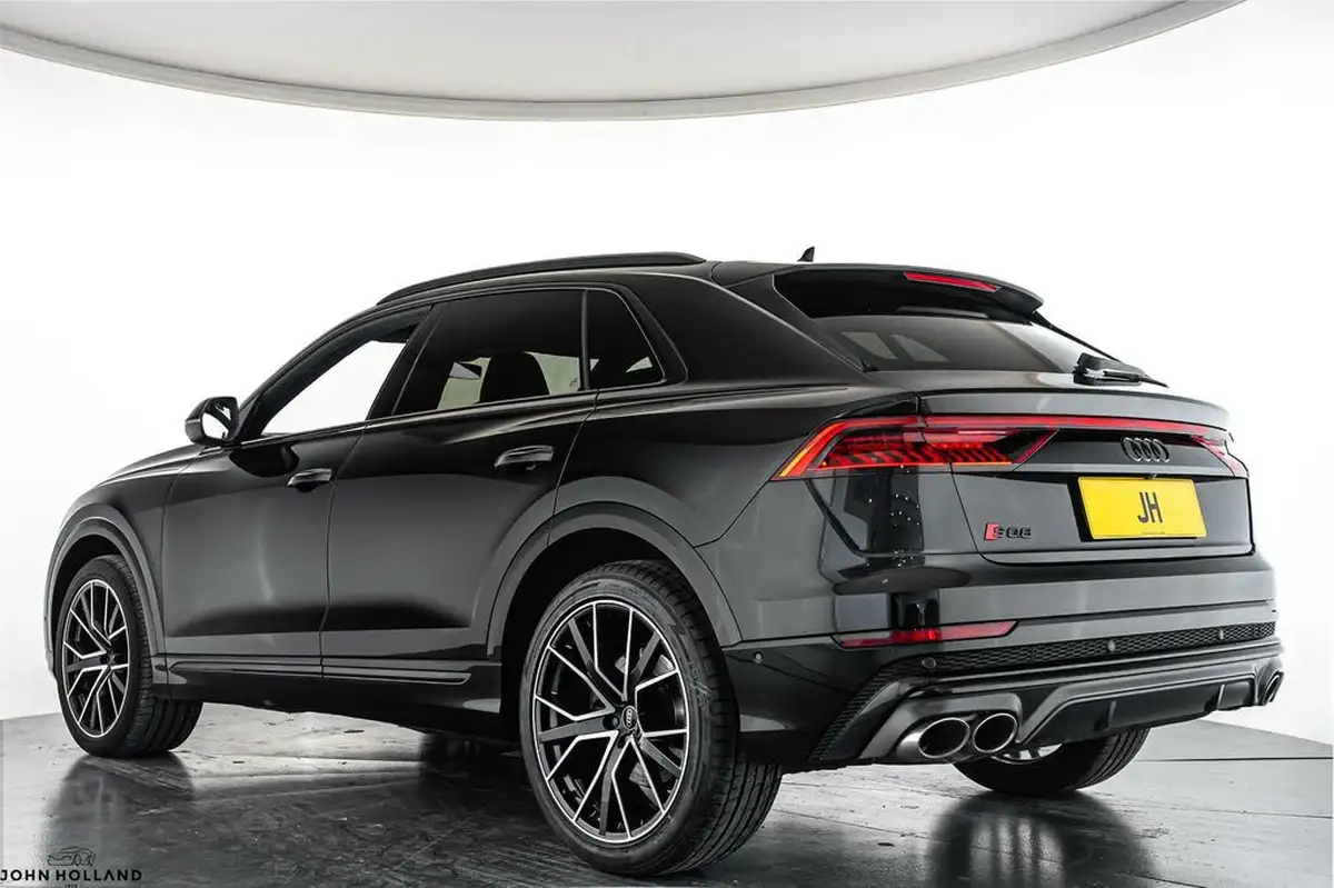 2022-audi-sq8-40-tfsi-black-edition-big-1