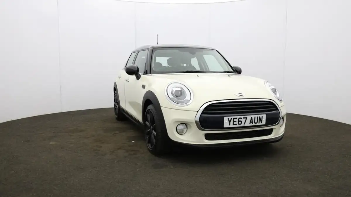 2017-mini-cooper-15-cooper-ss-hatchback-5d-big-45