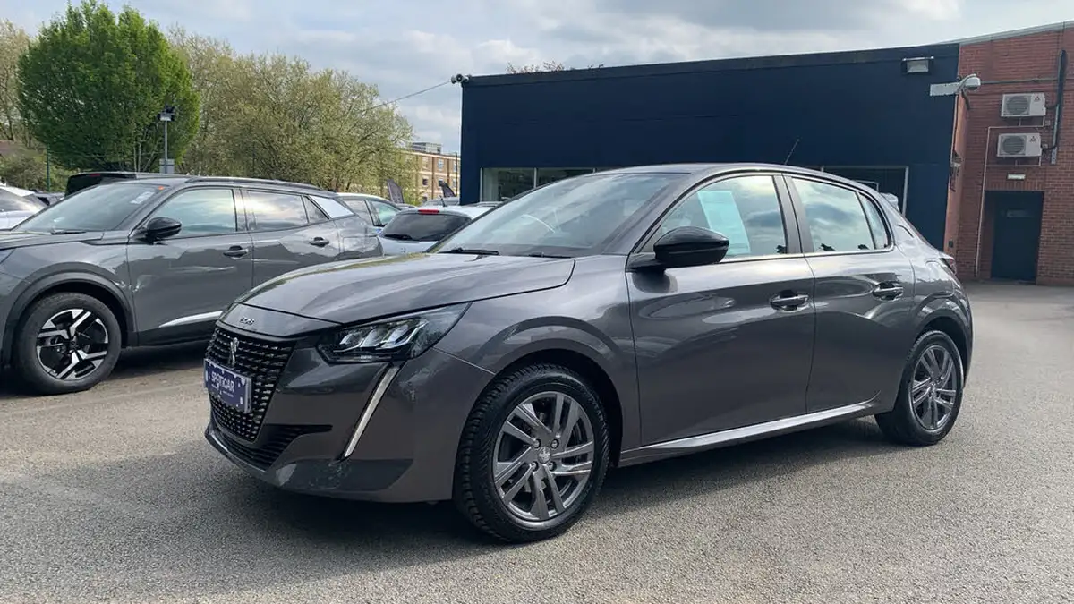 2022-peugeot-208-12-puretech-active-premium-100bhp-eat8-big-6