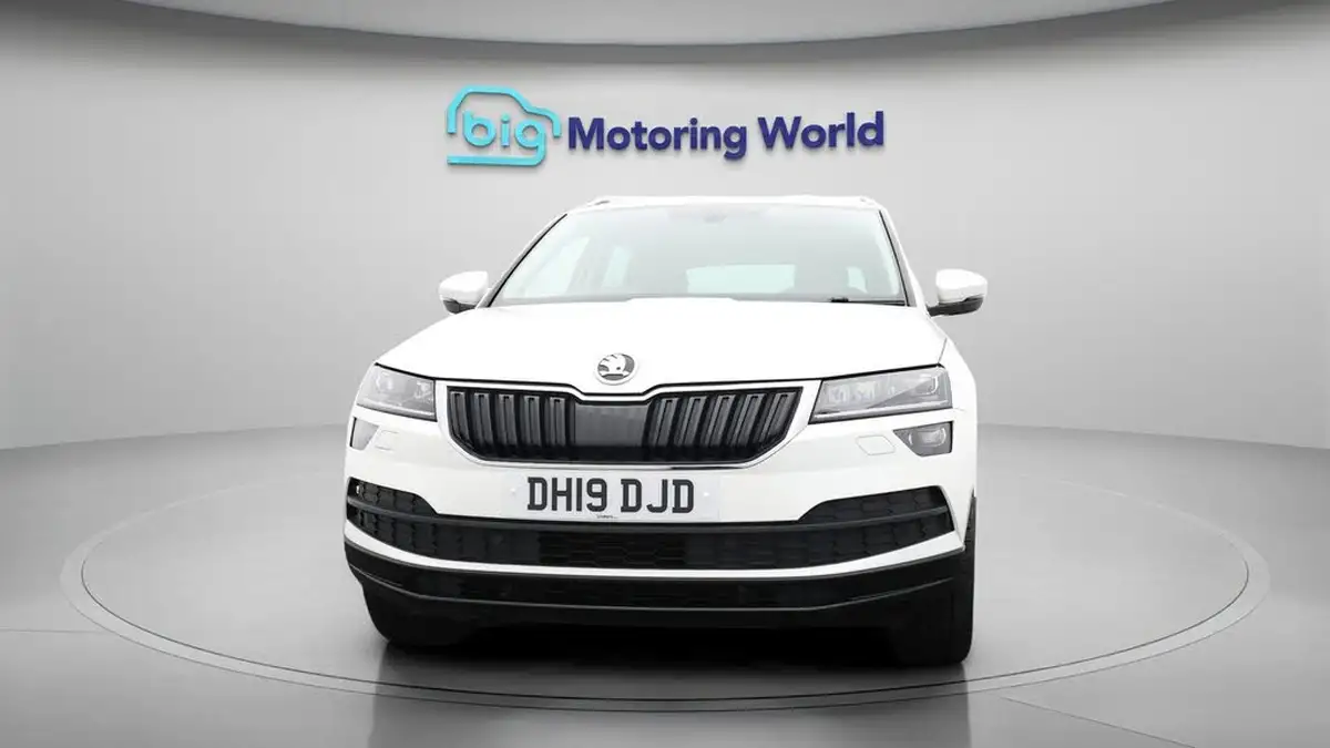 2019-skoda-karoq-16tdi-se-l-dsg-big-2