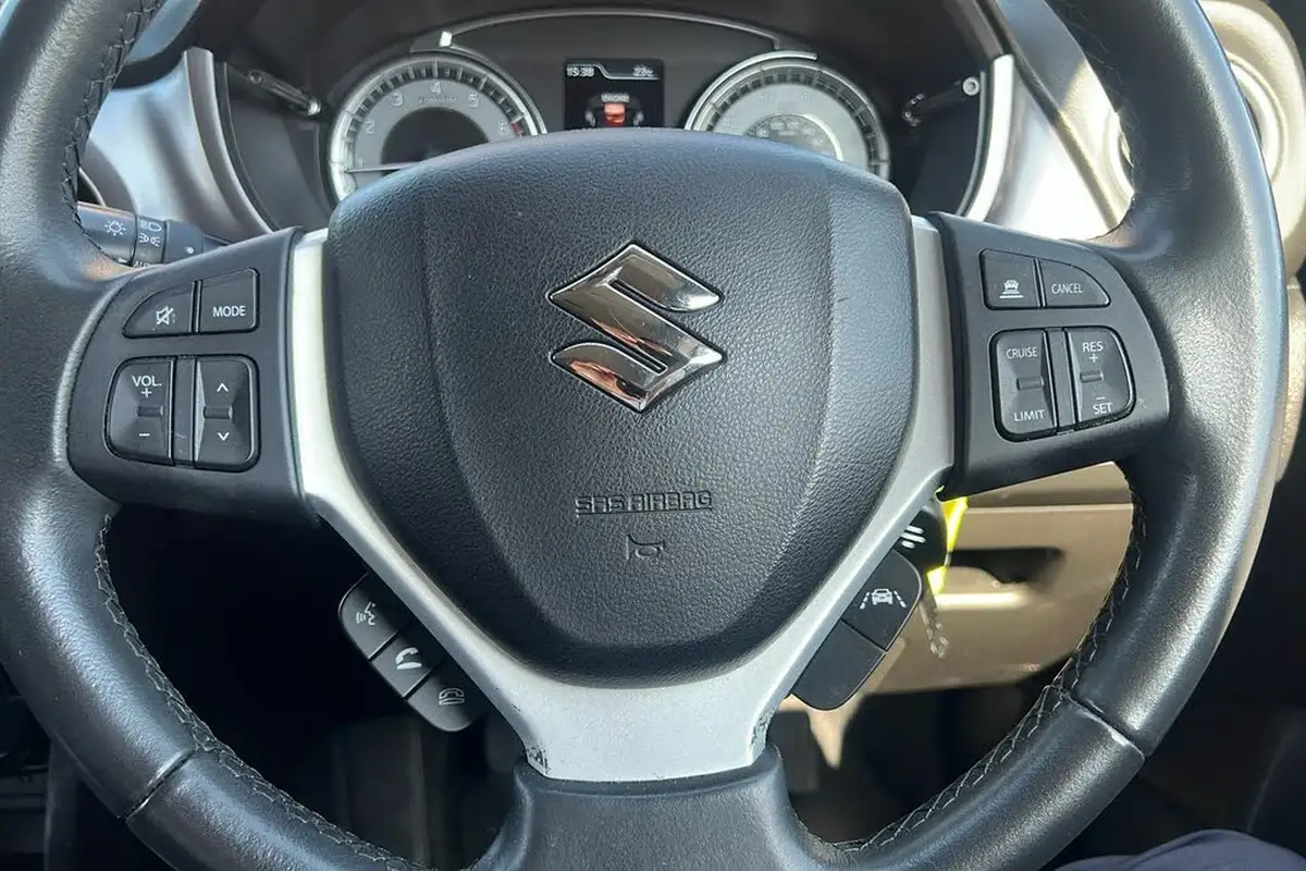 2022-suzuki-vitara-14-boosterjet-sz-t-big-19