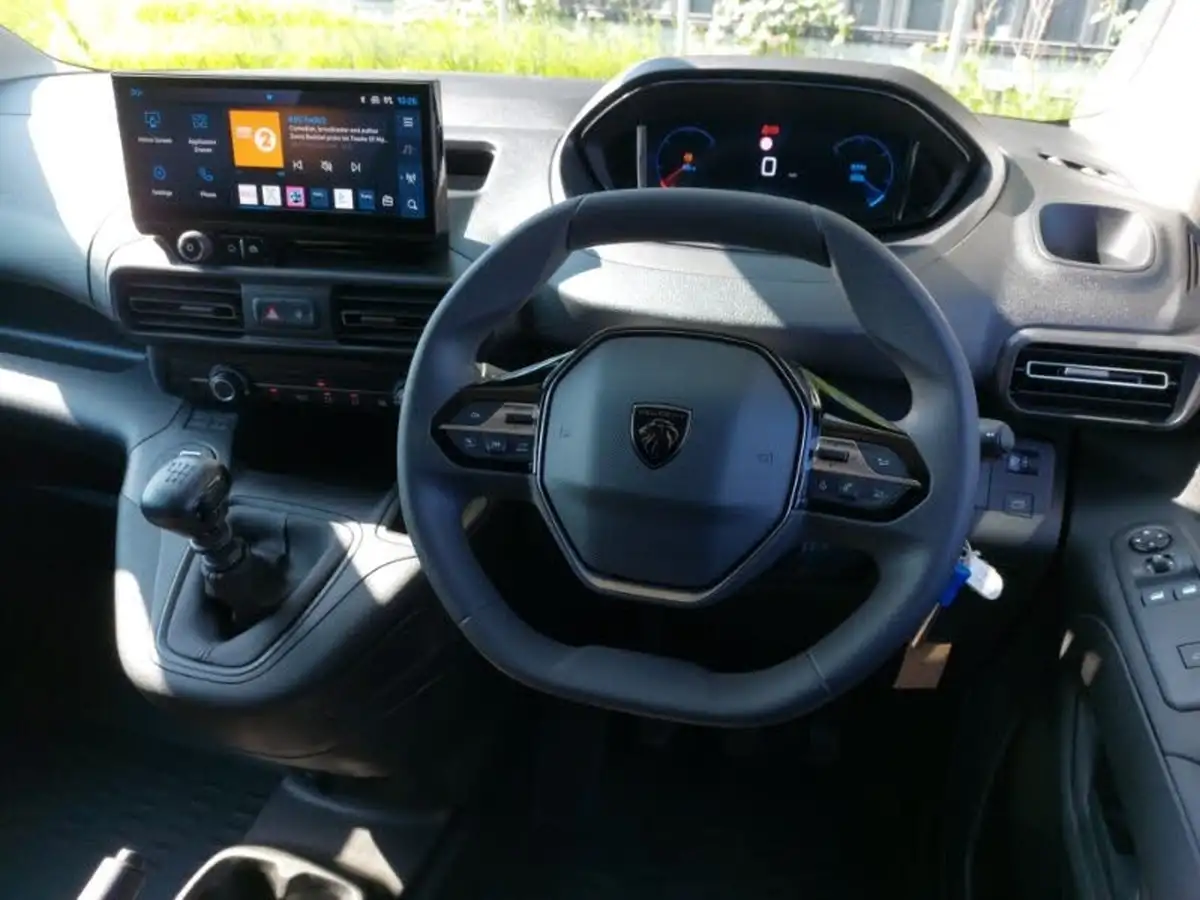 2024-peugeot-partner-15-bluehdi-professional-100pseu6d-big-6