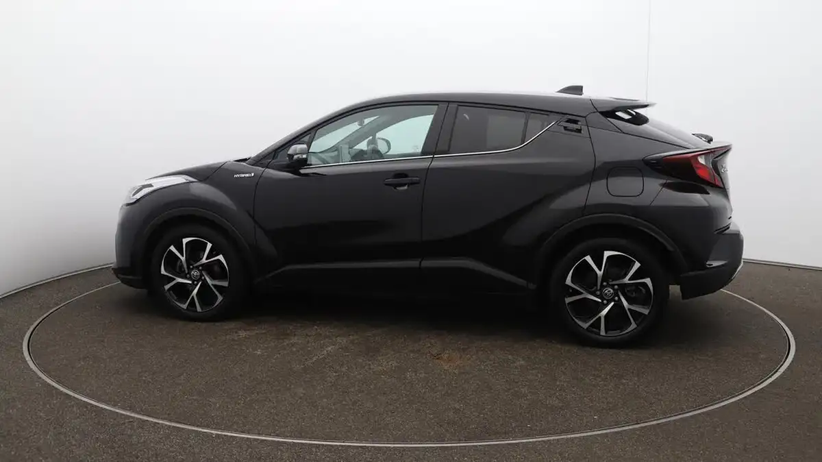 2022-toyota-c-hr-20-vvt-i-design-big-58