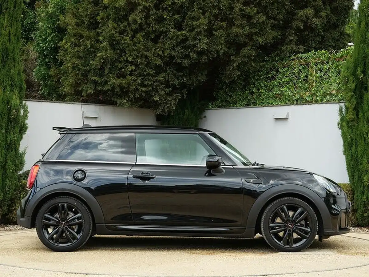 2022-mini-cooper-20-cooper-s-sport-hatchback-3d-auto-big-3