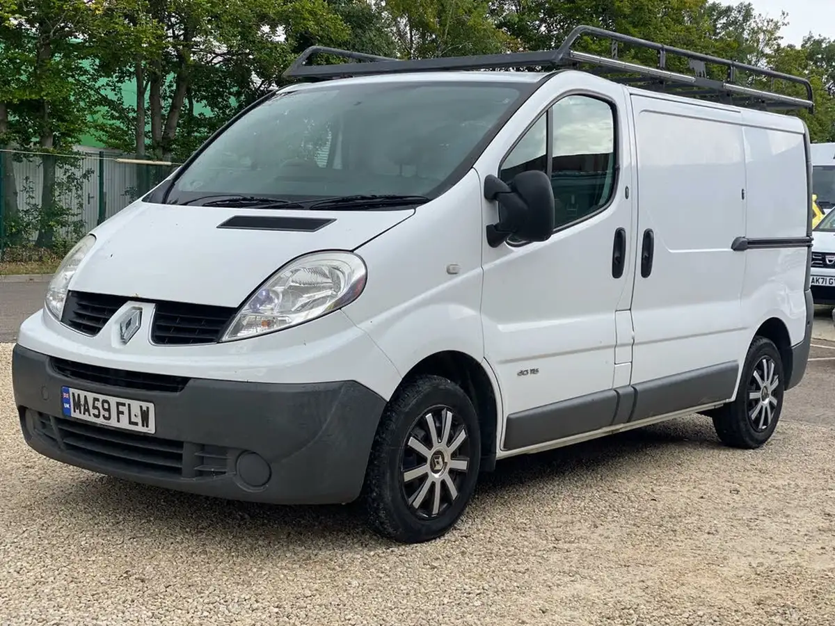 2009-renault-trafic-20td-sl27dci-115-panel-van-big-2
