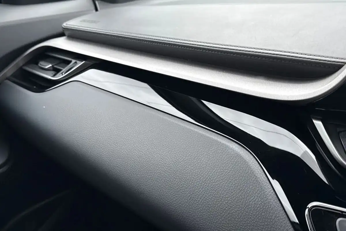 2021-toyota-c-hr-18-vvt-i-icon-big-45