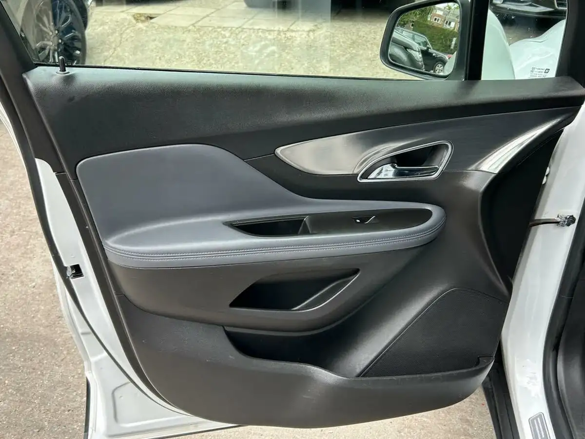 2014-vauxhall-mokka-14-se-turbo-ss-big-26