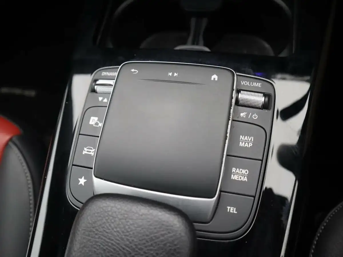 2022-mercedes-benz-cla-13-cla-180-amg-line-premium-coupe-4d-big-17