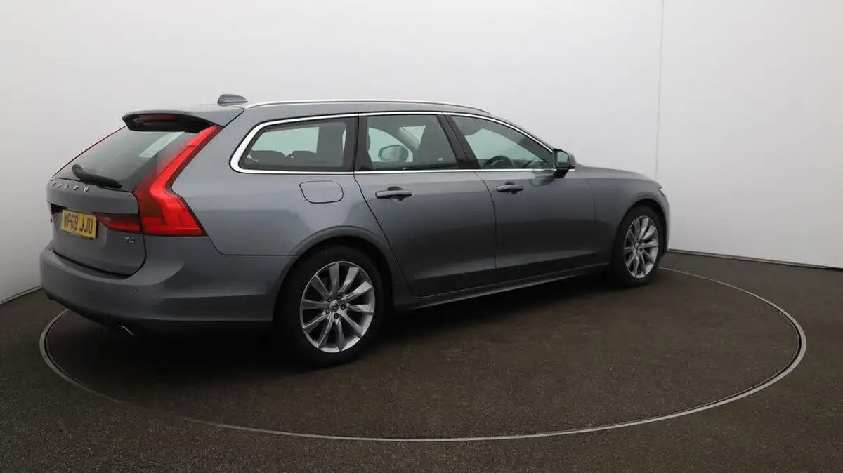 2019-volvo-v90-20-t4-momentum-plus-big-51