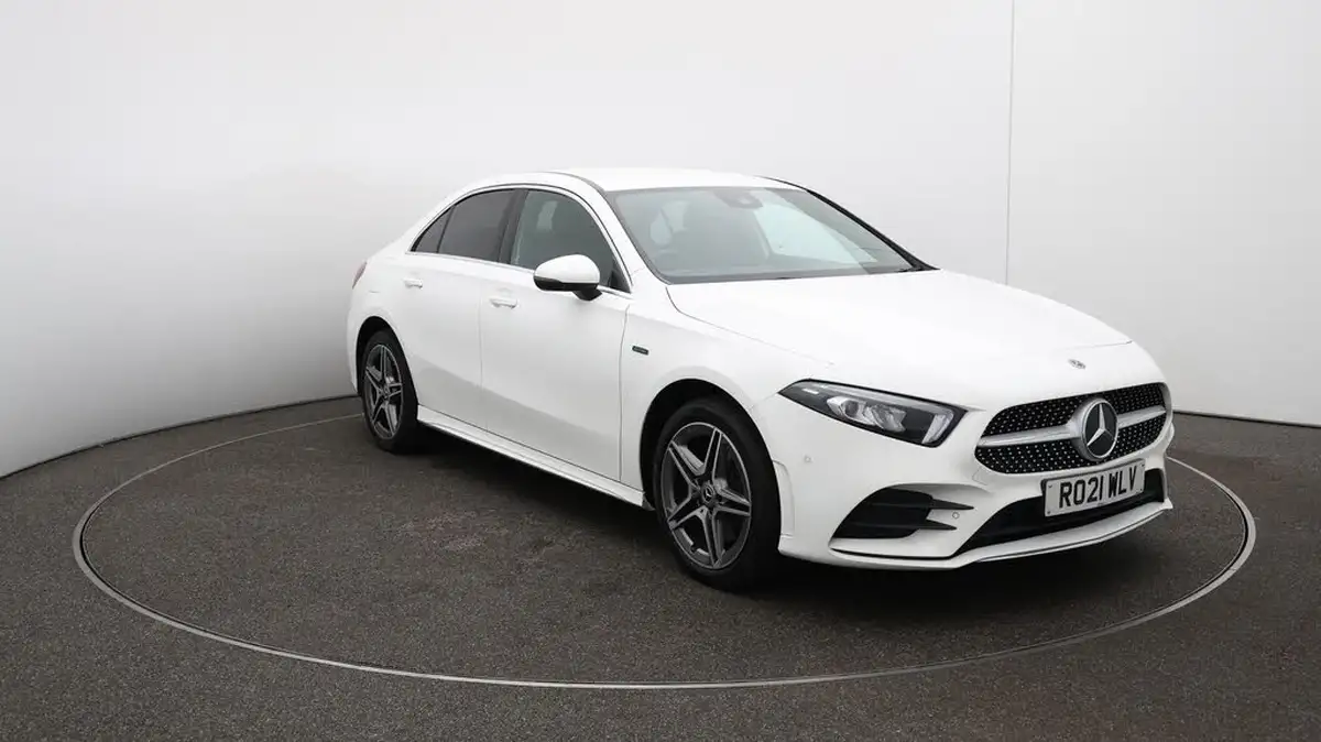 2021-mercedes-benz-a-class-13-a250e-amg-line-executive-saloon-4d-big-25