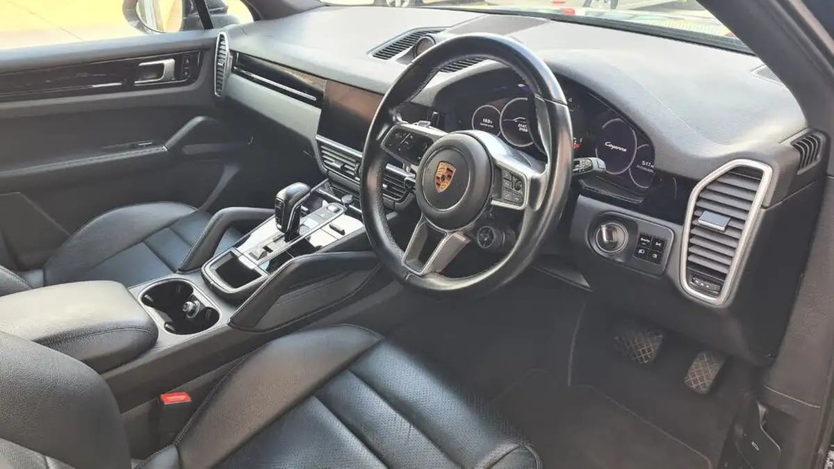 2021-porsche-cayenne-30-v6-e-hybrid-462ps-station-wagon-big-10