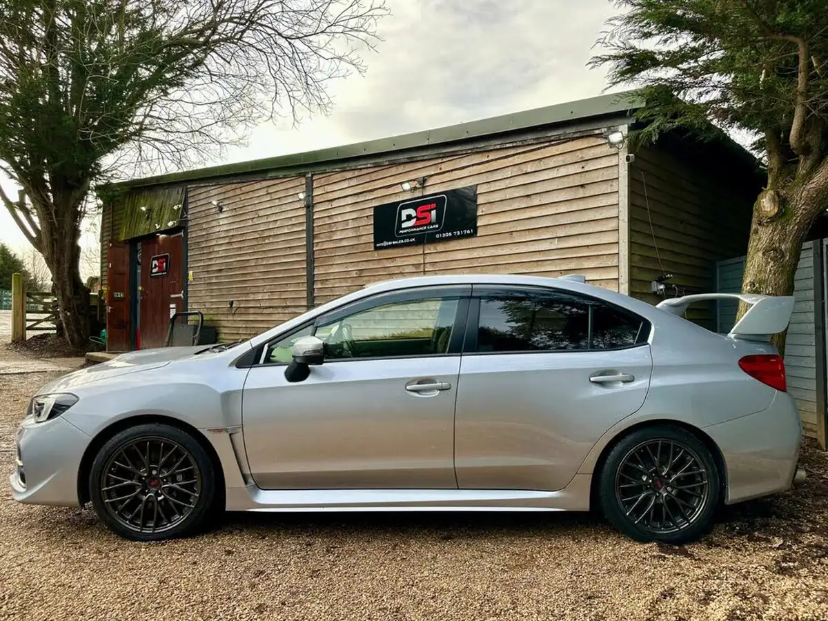2015-subaru-wrx-25-sti-type-uk-big-4