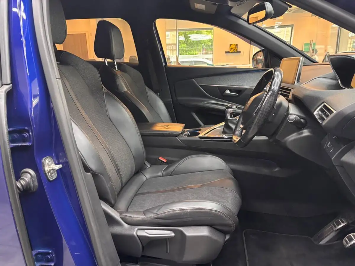 2018-peugeot-3008-suv-12-puretech-gt-line-big-31