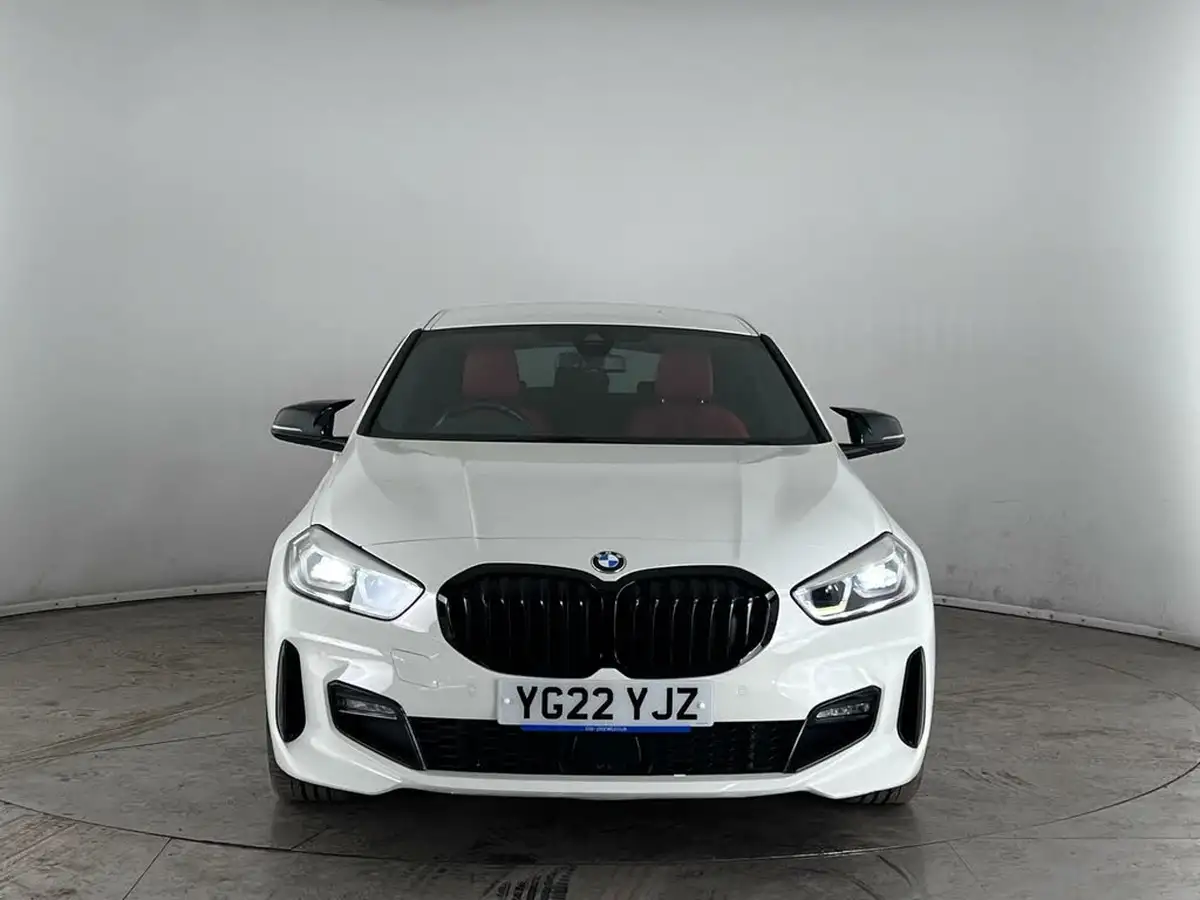 2022-bmw-1-series-15td-116d-m-sport-big-2