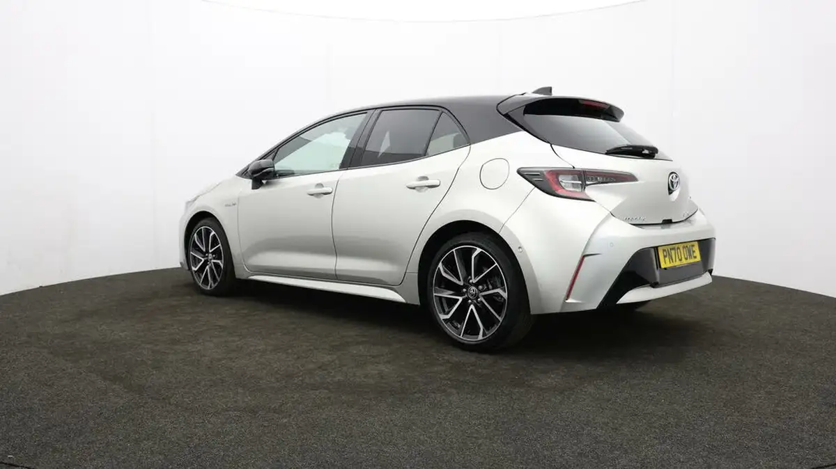 2020-toyota-corolla-18-vvt-i-excel-trk-hatchback-big-74