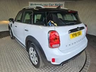 2018-mini-countryman-15-cooper-ss-small-5