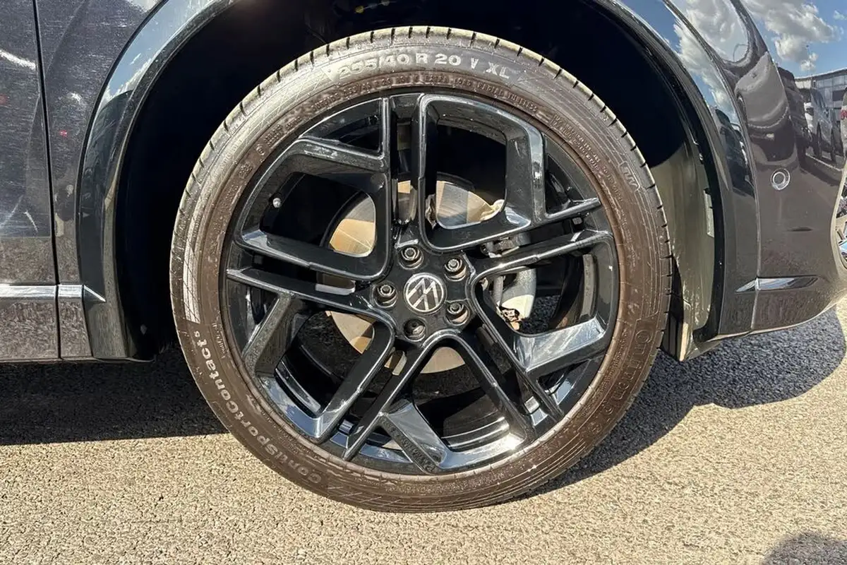 2024-volkswagen-tiguan-15-etsi-r-line-big-20