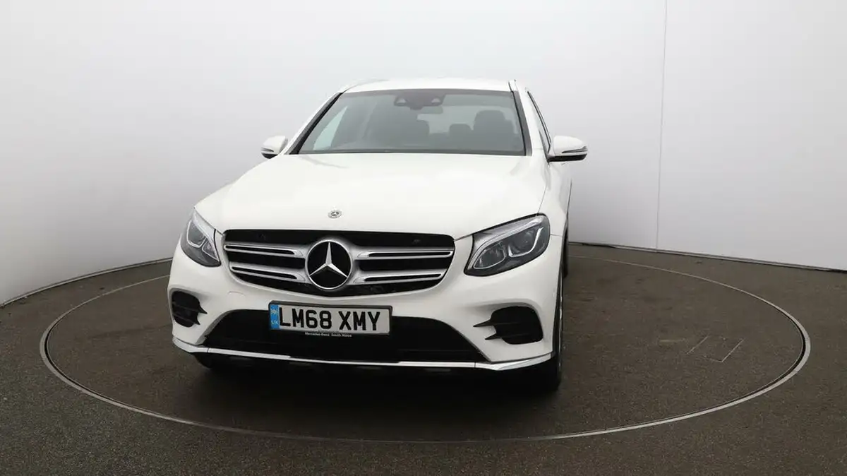 2018-mercedes-benz-glc-class-20-glc250-amg-line-ss-station-wagon-5d-big-37