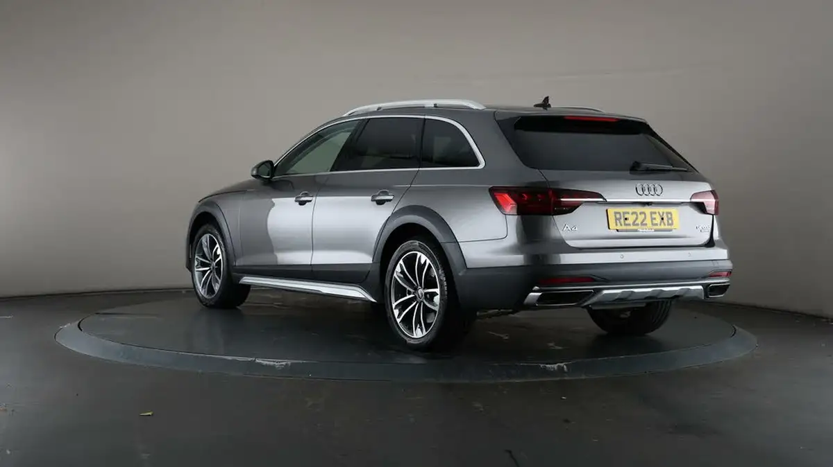 2022-audi-a4-allroad-20-45-tfsi-allroad-sport-big-65