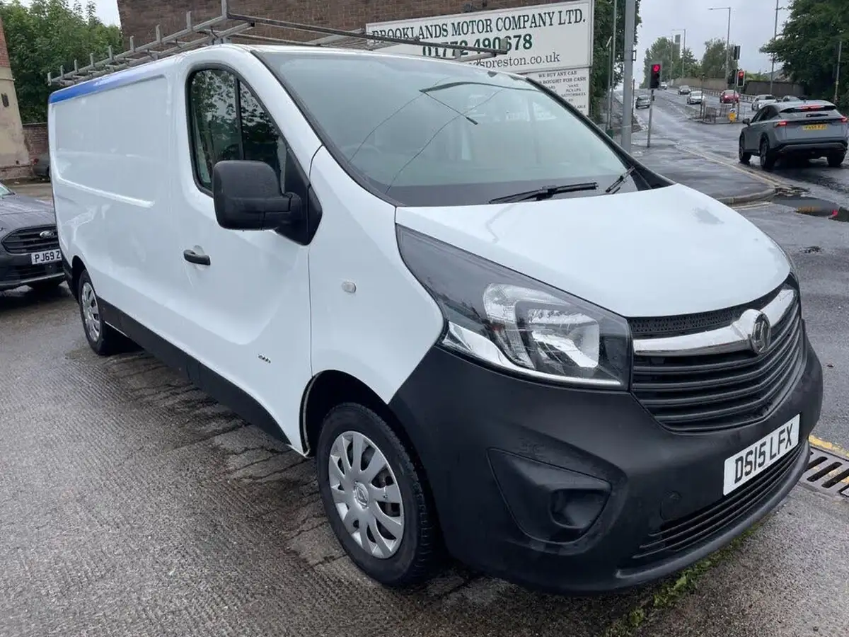 2015-vauxhall-vivaro-16cdti-2900-l2h1-115ps-refrigerated-van-big-1