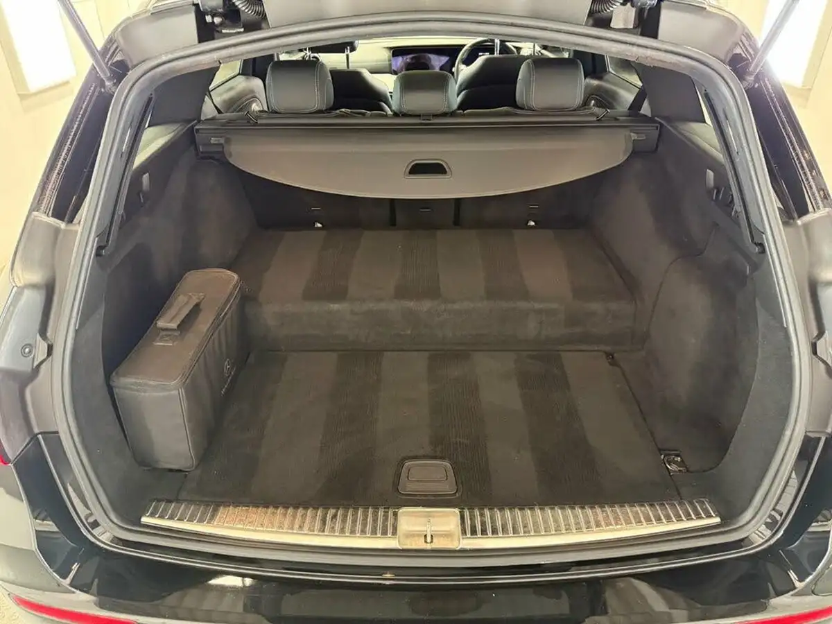 2021-mercedes-benz-e-class-20d-e300de-amg-line-night-edition-premium-plus-316ps-eq-power-estate-5d-big-38