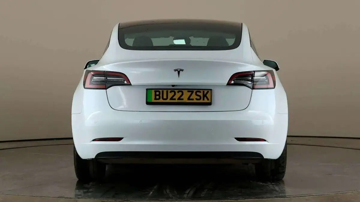 2021-tesla-model-3-e-standard-plus-big-3