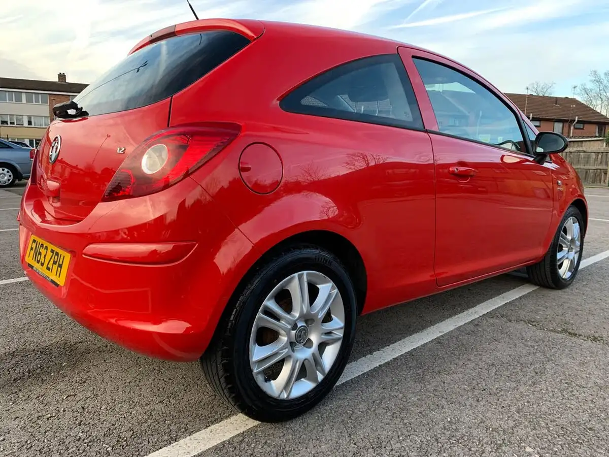 2013-vauxhall-corsa-12-energy-16v-3d-big-7
