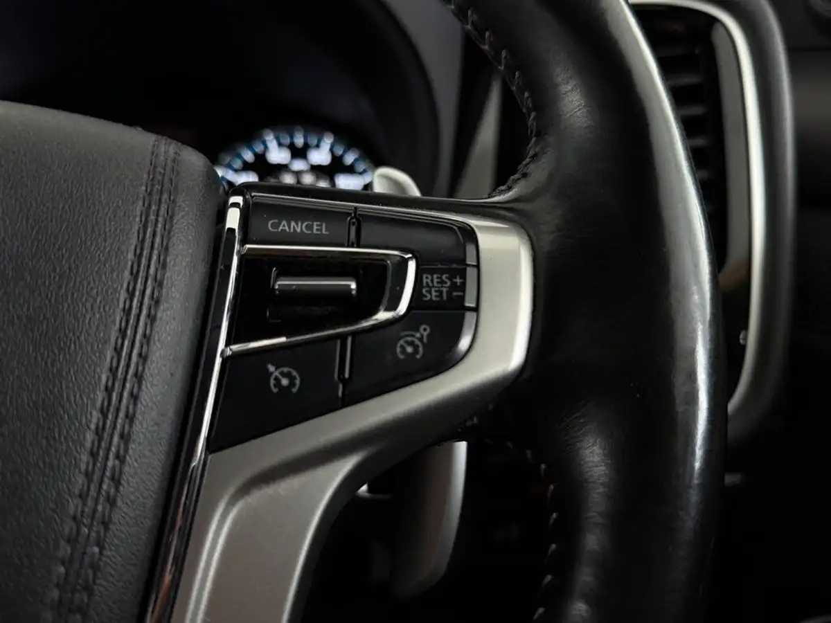 2019-mitsubishi-outlander-24-4h-phev-big-25
