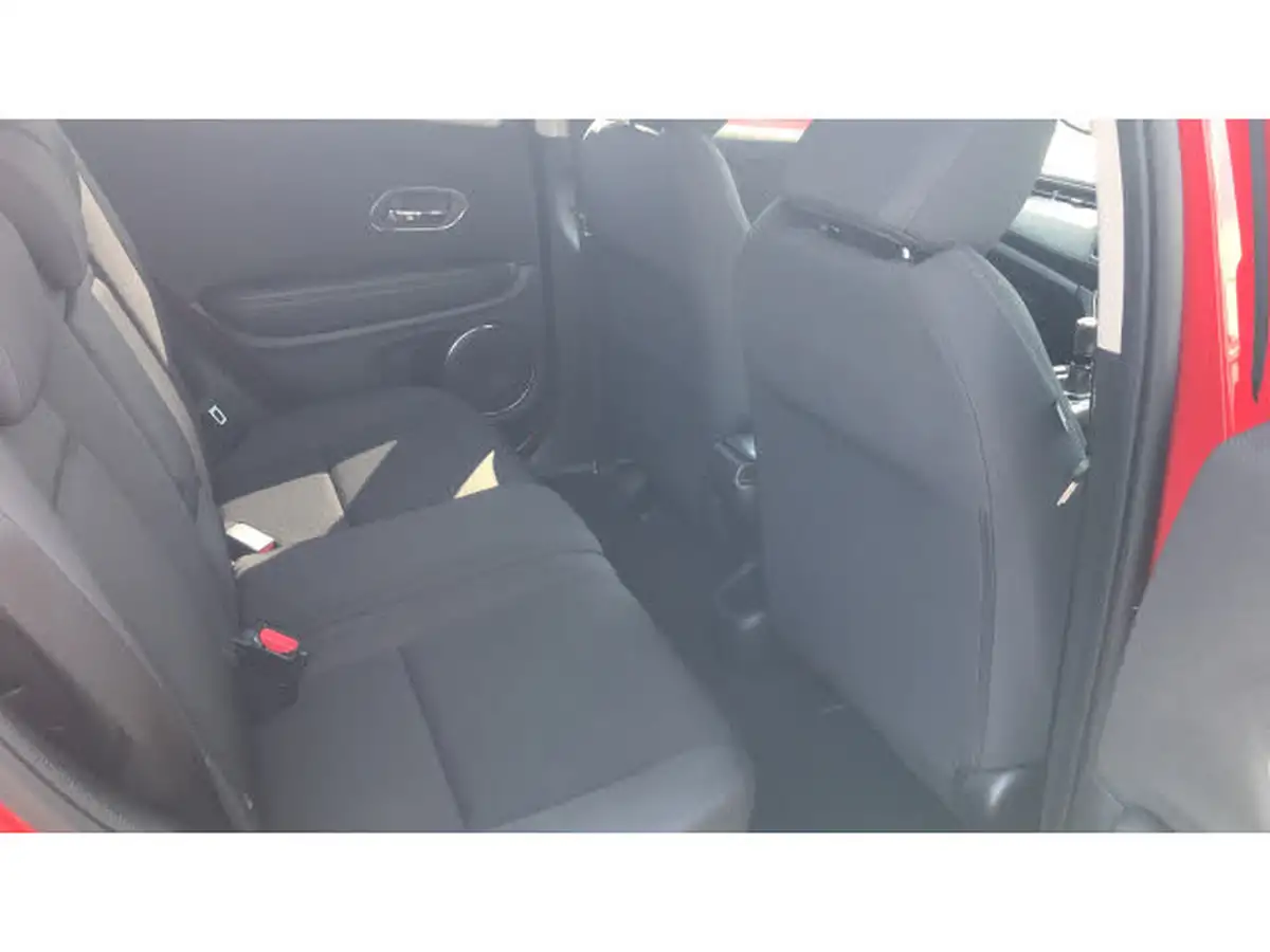 2019-honda-hr-v-15-i-vtec-se-big-26