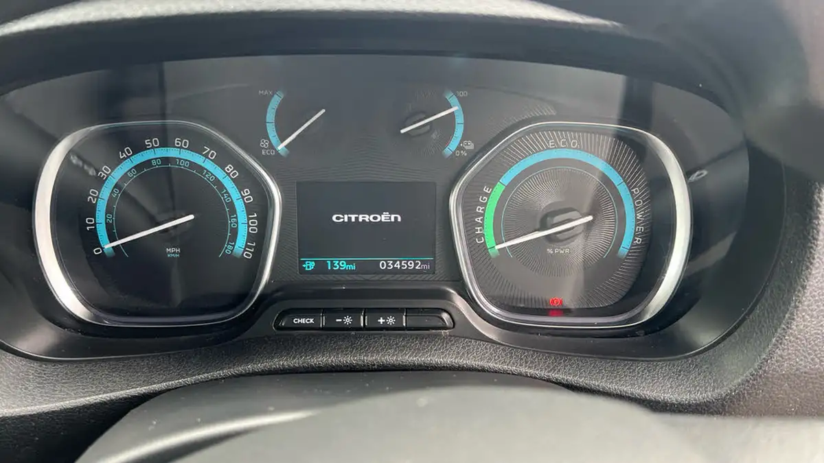 2022-citroen-dispatch-e-enterprise-pro-m-75kwh-1000-panel-big-12