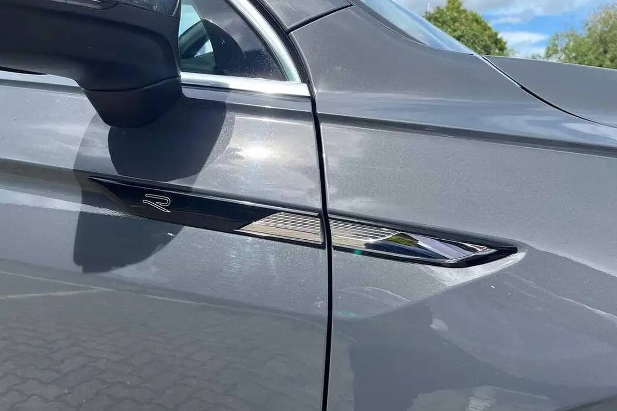 2023-volkswagen-tiguan-20-tsi-r-line-190ps-big-29