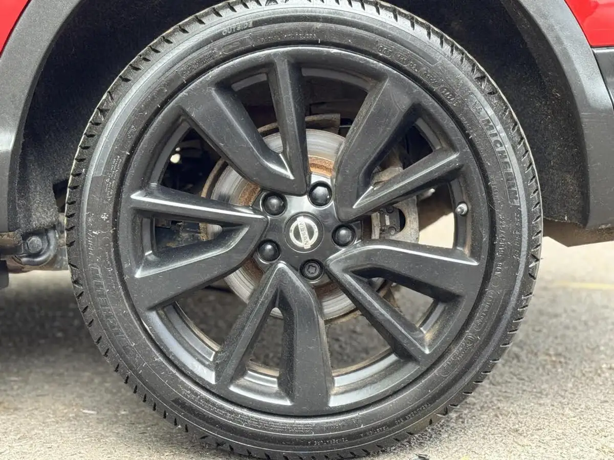 2017-nissan-qashqai-15dci-tekna-big-18