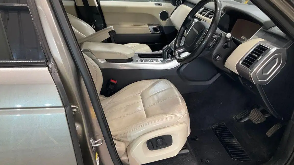 2017-land-rover-range-rover-sport-20sd4-hse-240ps-big-3