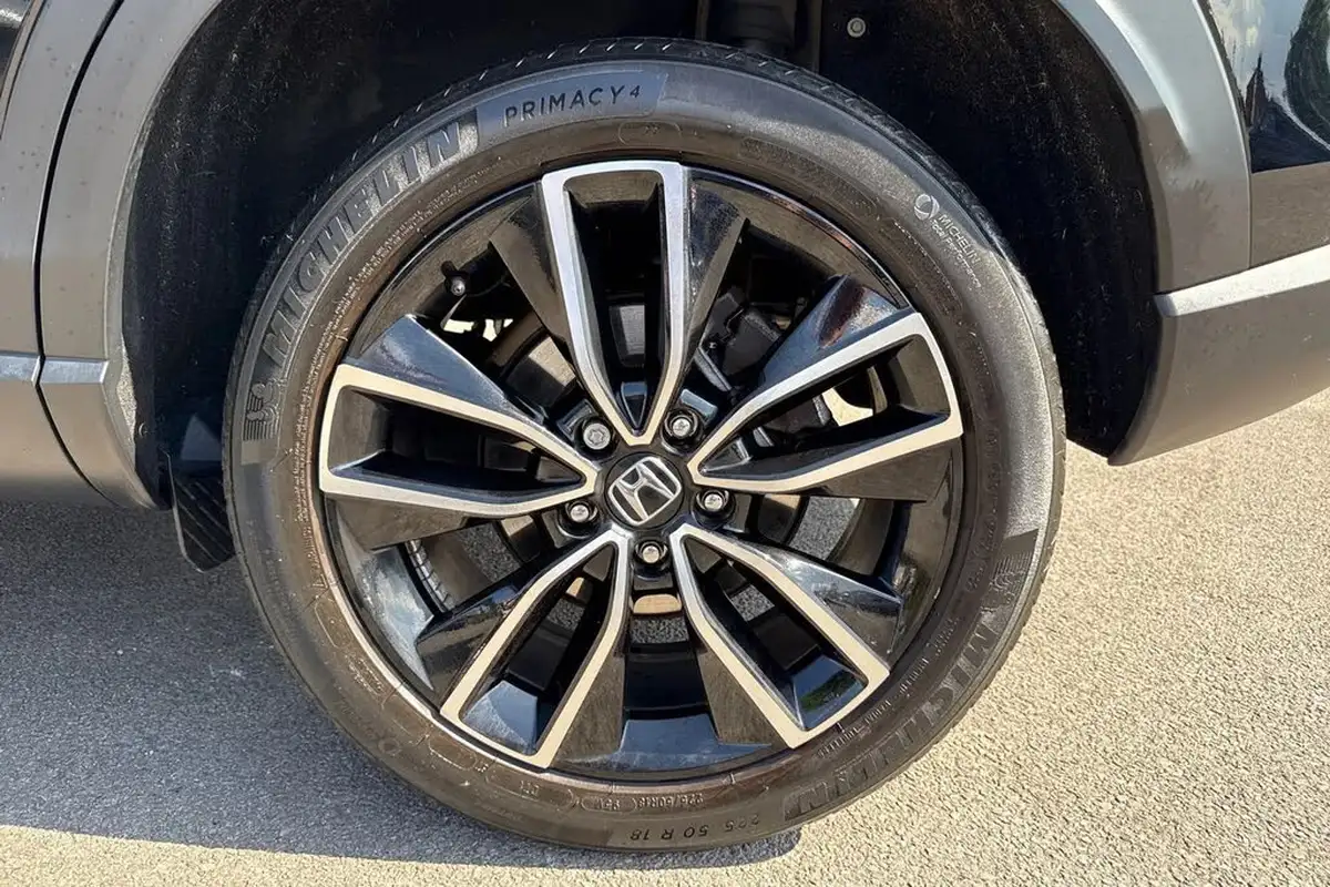 2023-honda-hr-v-15-i-mmd-elegance-big-13