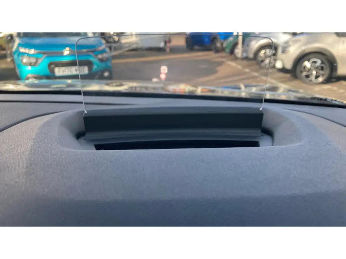 2023-citroen-c4-12-puretech-c-series-edition-big-24