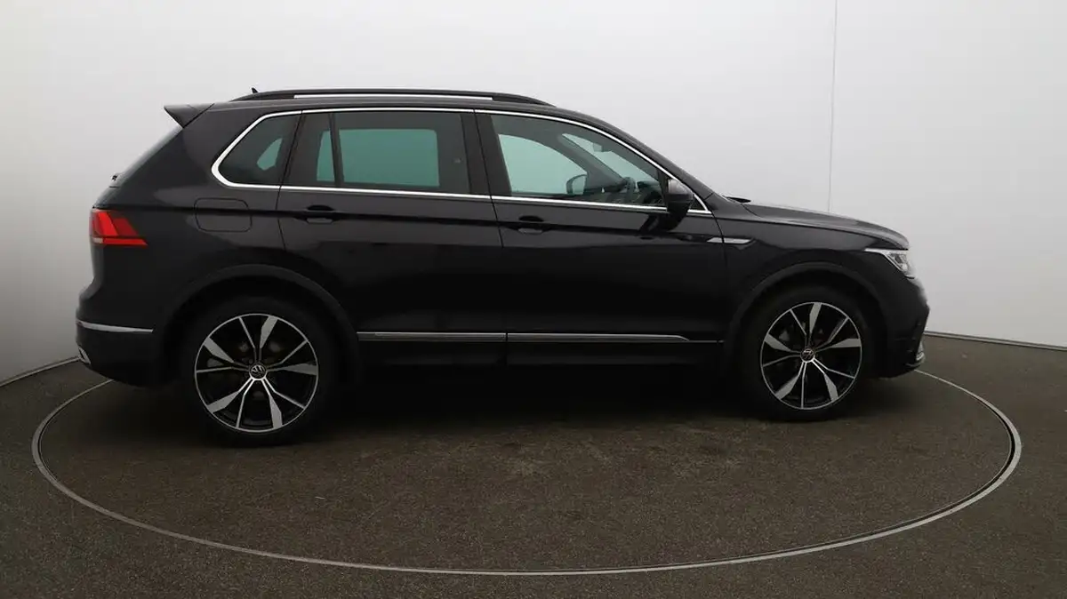 2021-volkswagen-tiguan-15-tsi-r-line-big-50