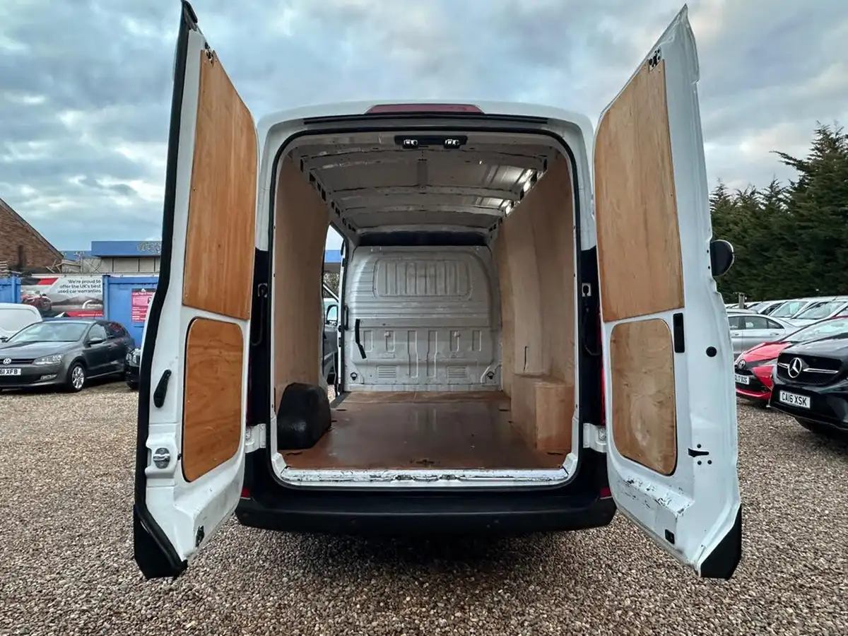 2023-maxus-deliver-9-big-23