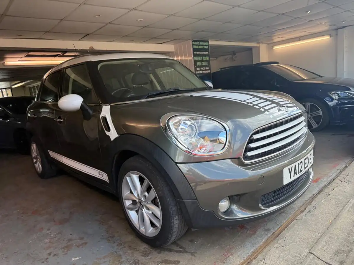 2012-mini-countryman-16td-cooper-d-big-2