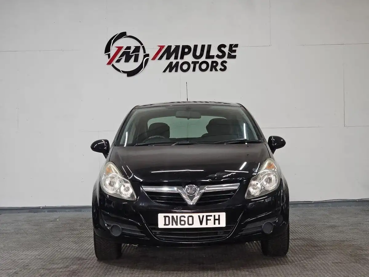 2010-vauxhall-corsa-12-sxi-85ps-ac-5d-big-2