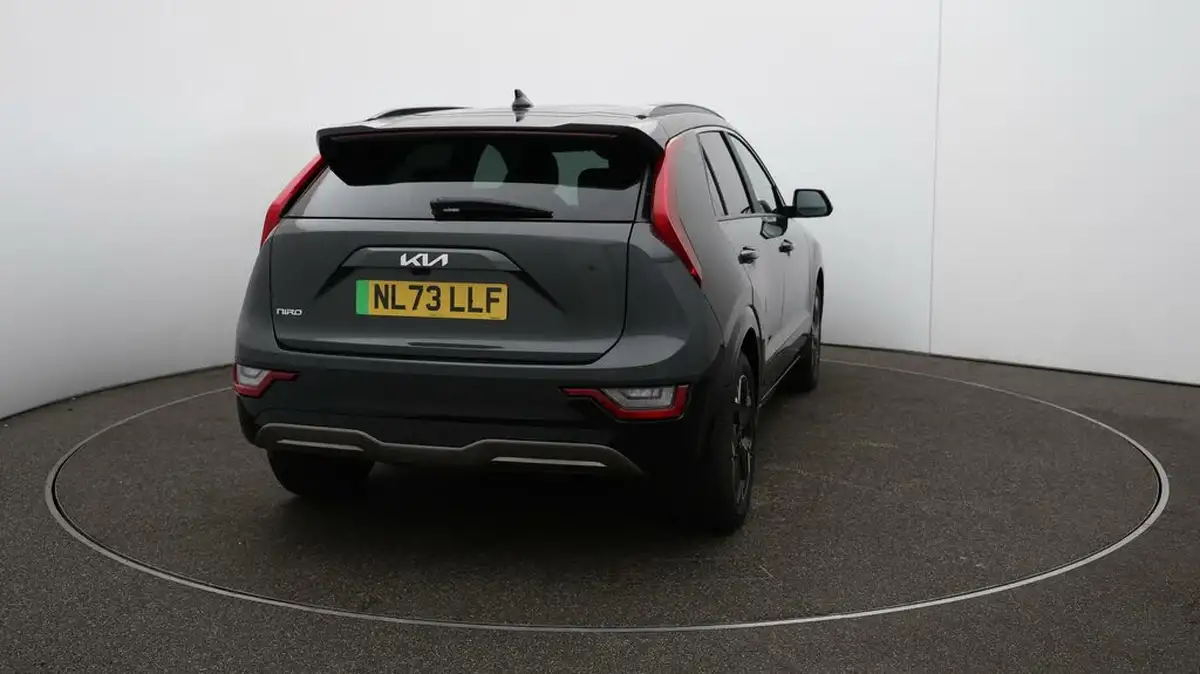 2023-kia-niro-ev-e-3-big-57
