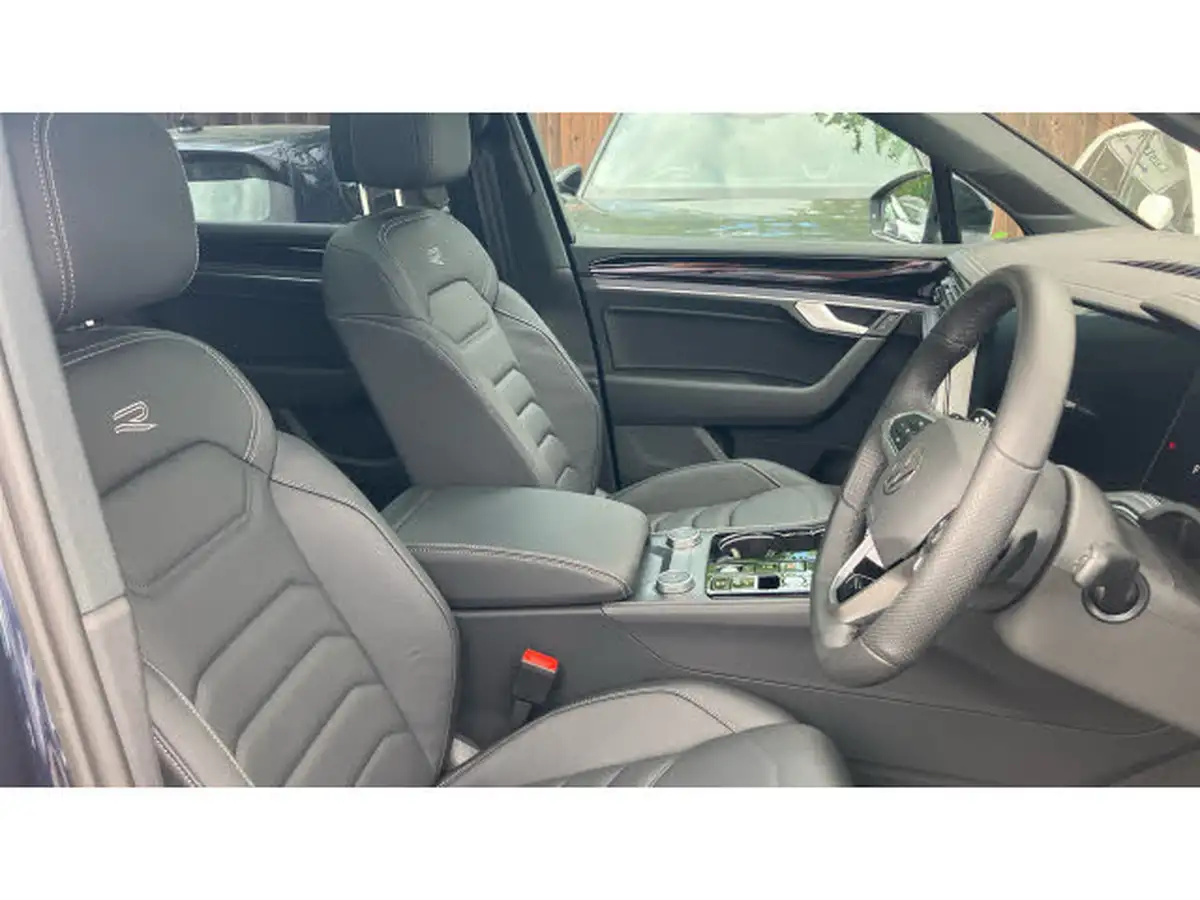 2024-volkswagen-touareg-30tdi-black-edition-286ps-big-14