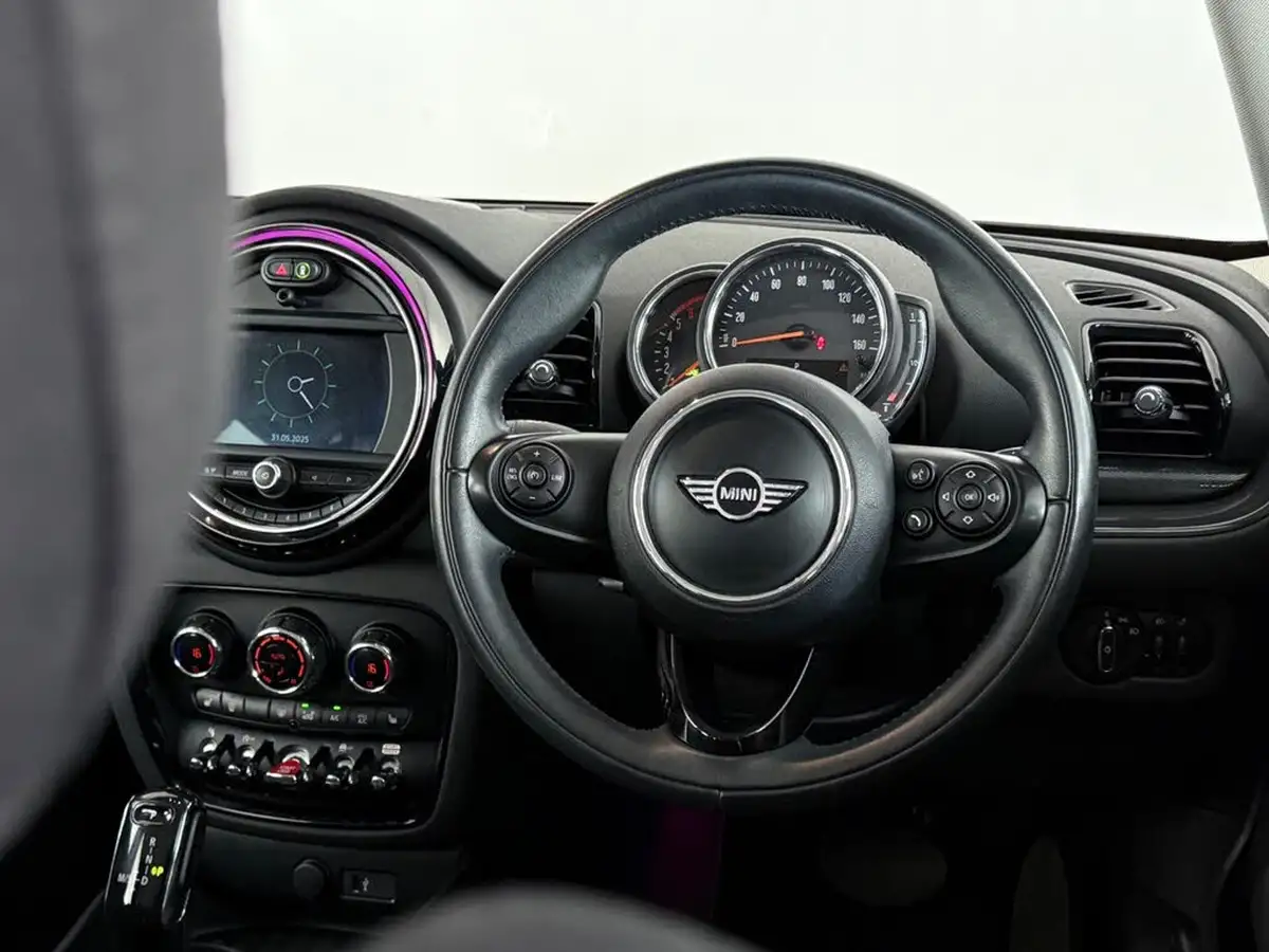 2018-mini-clubman-20td-cooper-d-ss-auto-big-18