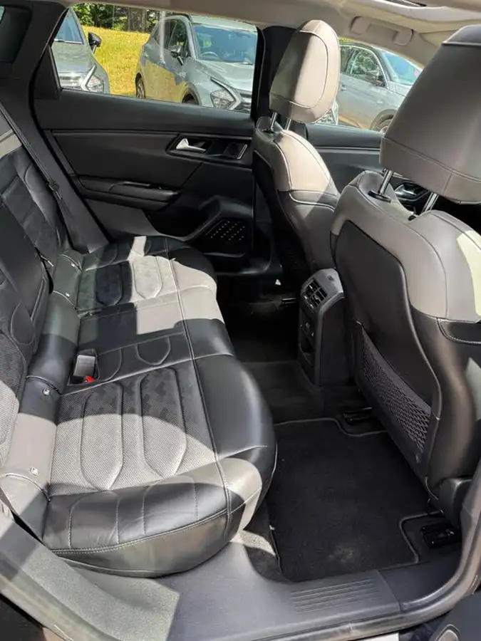 2022-citroen-c5-x-16-puretech-shine-plus-225ps-plug-in-hybrid-e-eat8-big-43