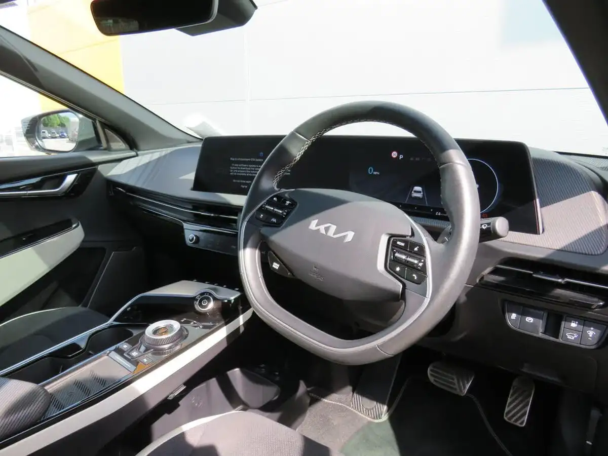 2023-kia-ev6-e-gt-line-s-225bhp-big-21