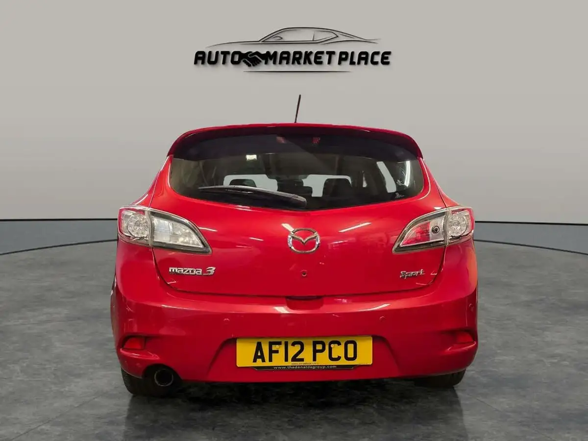 2012-mazda-mazda3-20-sport-navleather-big-8