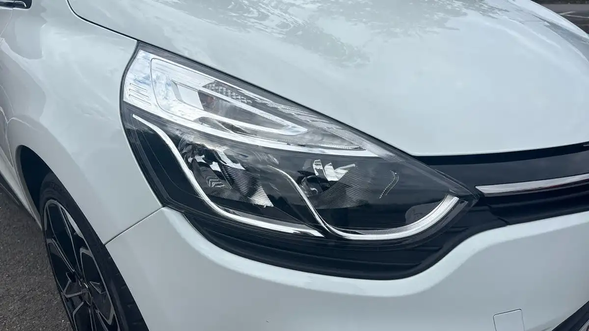 2019-renault-clio-09-tce-iconic-90ps-big-44