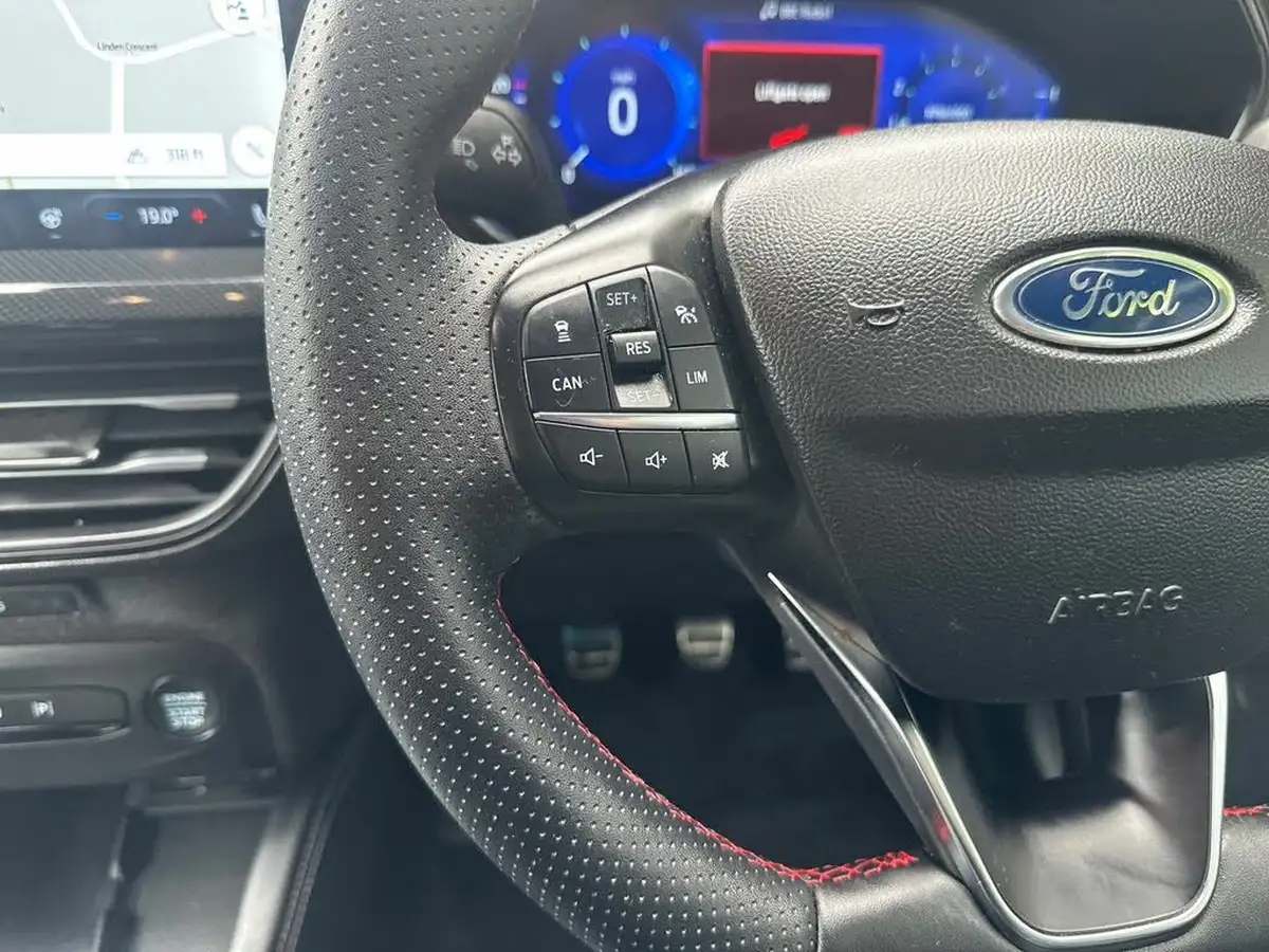 2022-ford-focus-10t-st-line-vignale-155ps-hybrid-mhev-hatchback-big-25