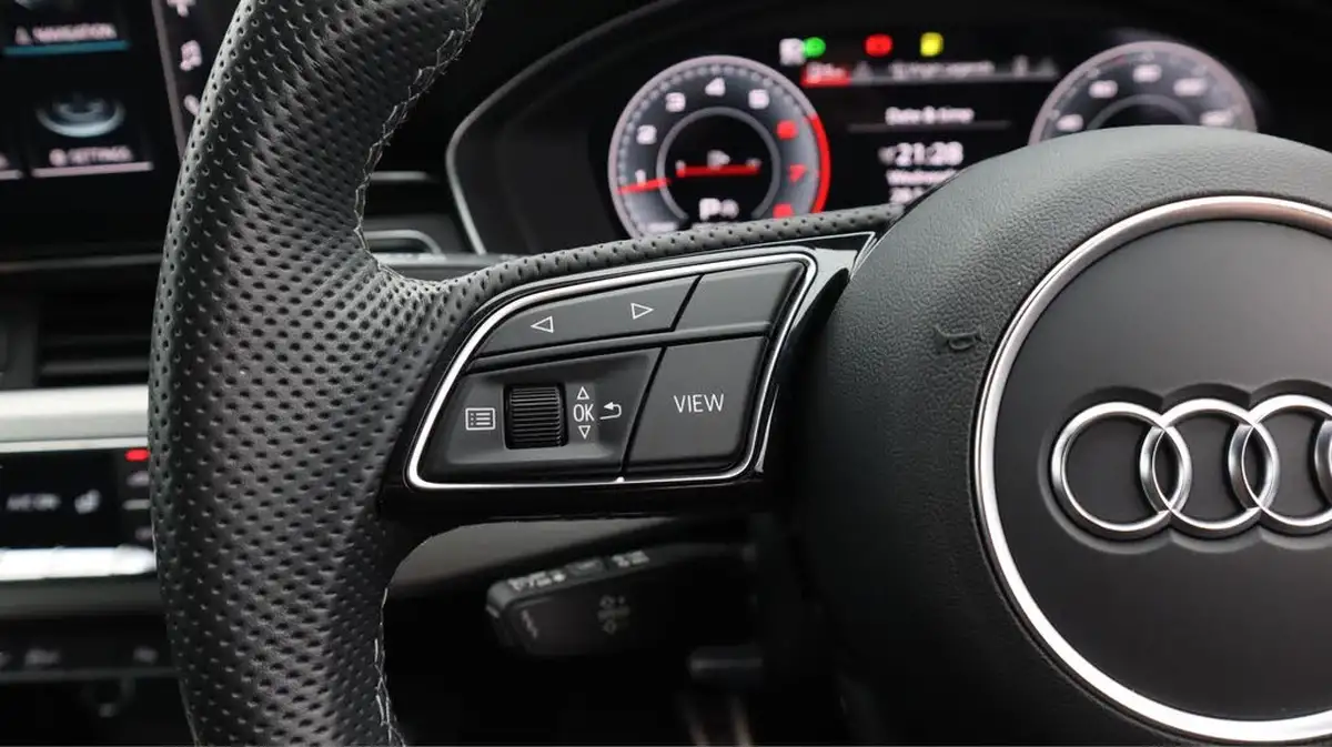 2022-audi-a4-20-35-tfsi-s-line-tronic-big-25